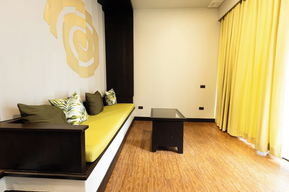 Andaman Cannacia Resort & Spa — Hotel rooms in Karon, Phuket Province