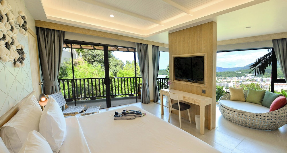 Andaman Cannacia Resort & Spa — Hotel rooms in Karon, Phuket Province