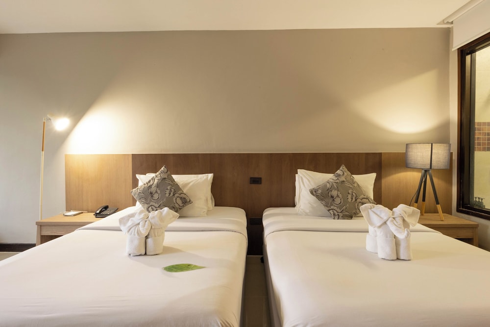 Andaman Cannacia Resort & Spa — Hotel rooms in Karon, Phuket Province