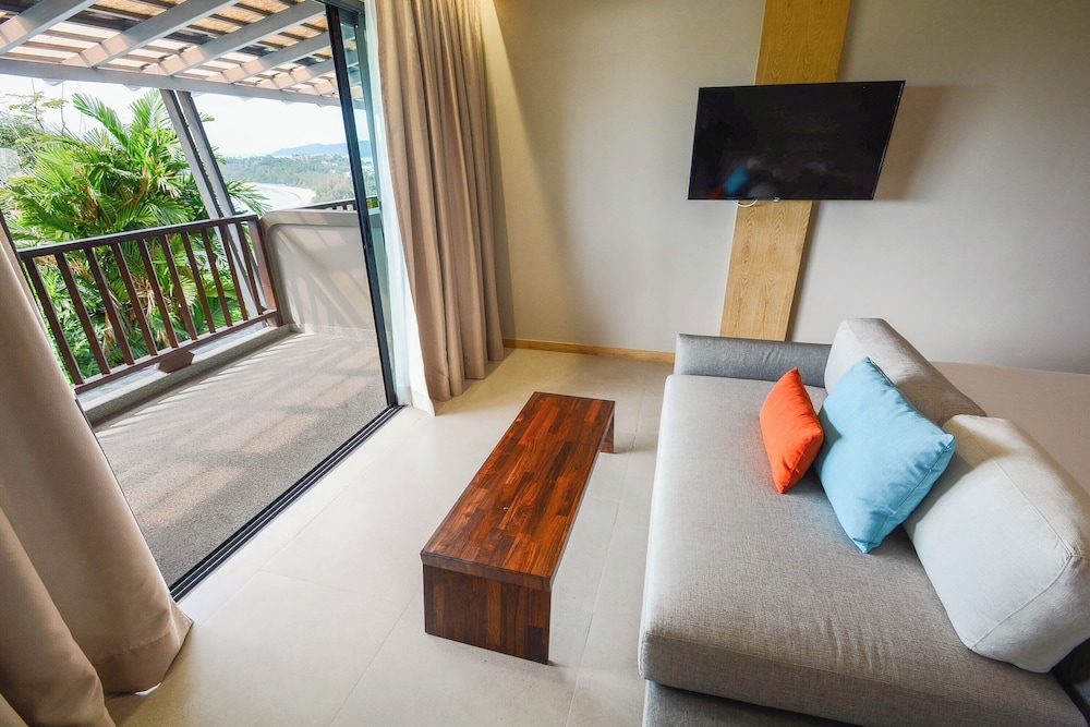 Andaman Cannacia Resort & Spa — Hotel rooms in Karon, Phuket Province