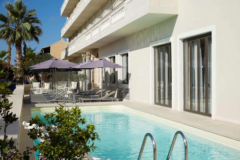 Mon Repos Palace - Adults Only — Swimming pool in Corfu Town, Ionian Islands