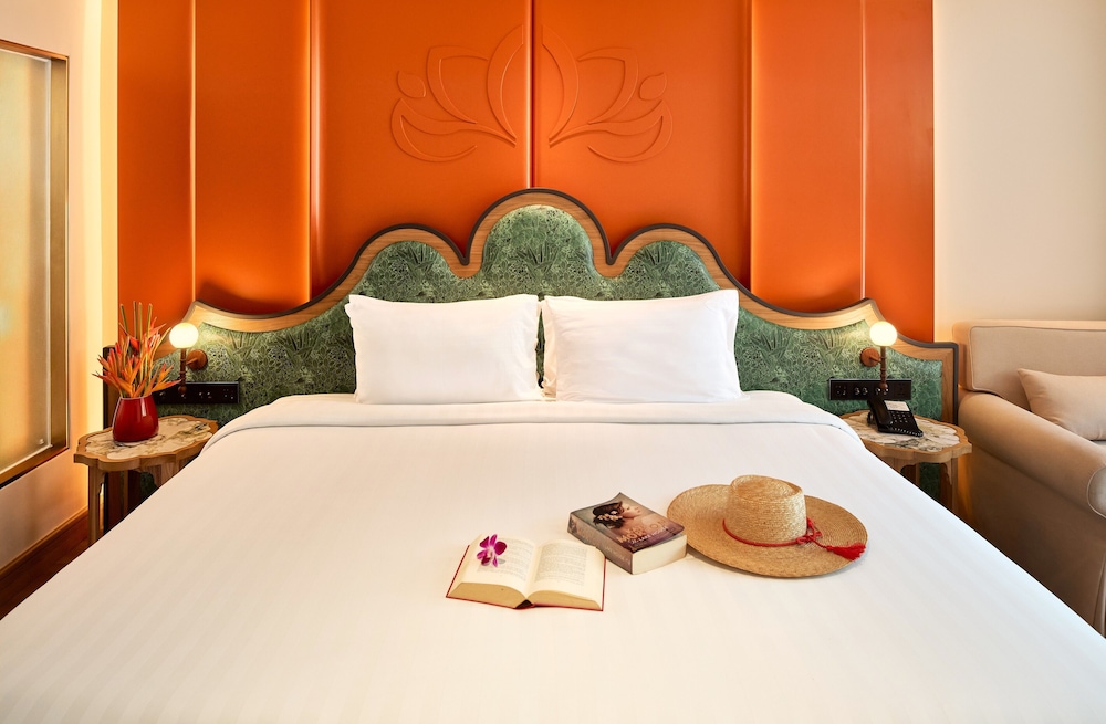 Burasari Phuket Resort & Spa — Hotel rooms in Patong Beach, Phuket Province