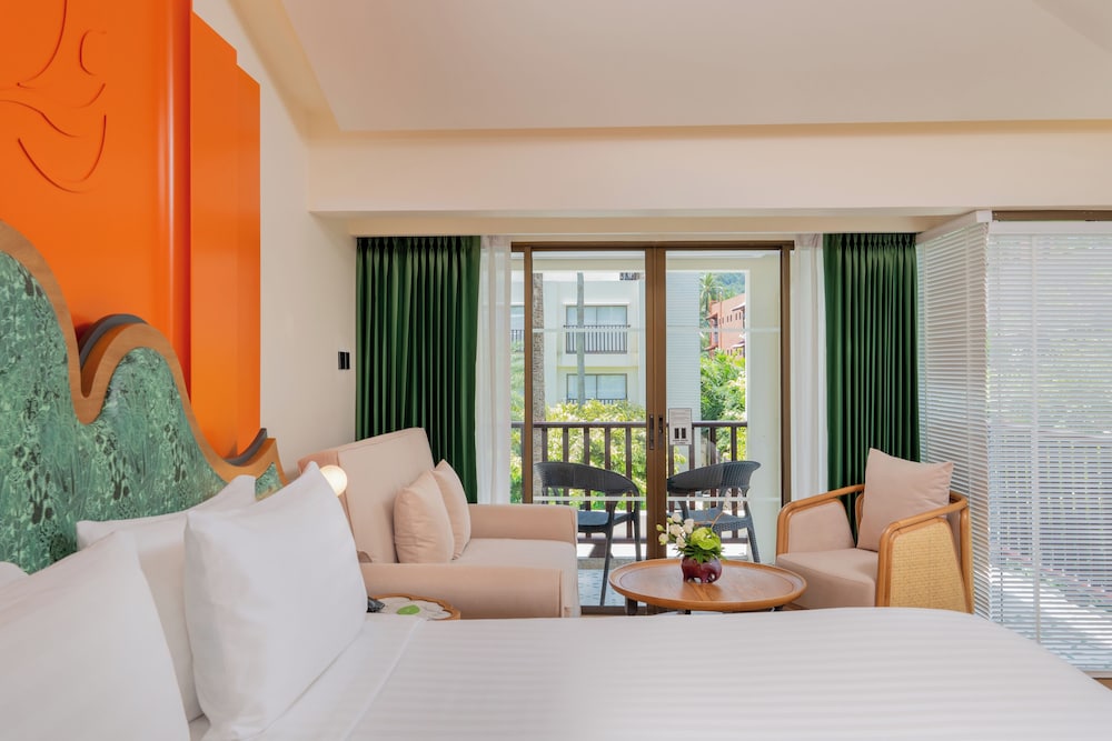 Burasari Phuket Resort & Spa — Hotel rooms in Patong Beach, Phuket Province