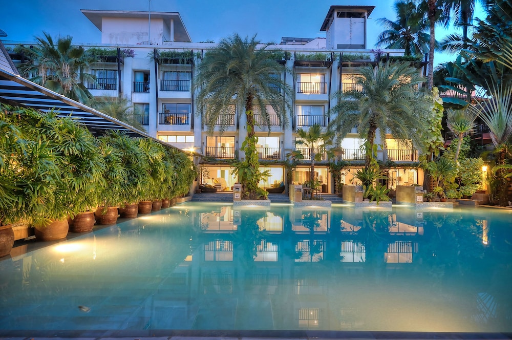 Burasari Phuket Resort & Spa — Swimming pool in Patong Beach, Phuket Province