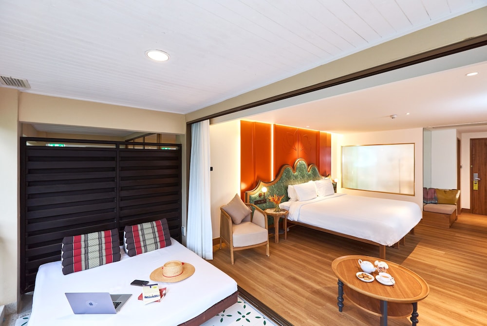 Burasari Phuket Resort & Spa — Hotel rooms in Patong Beach, Phuket Province