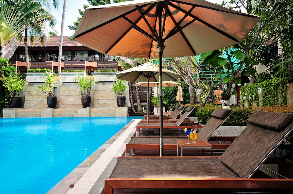Burasari Phuket Resort & Spa — Swimming pool in Patong Beach, Phuket Province