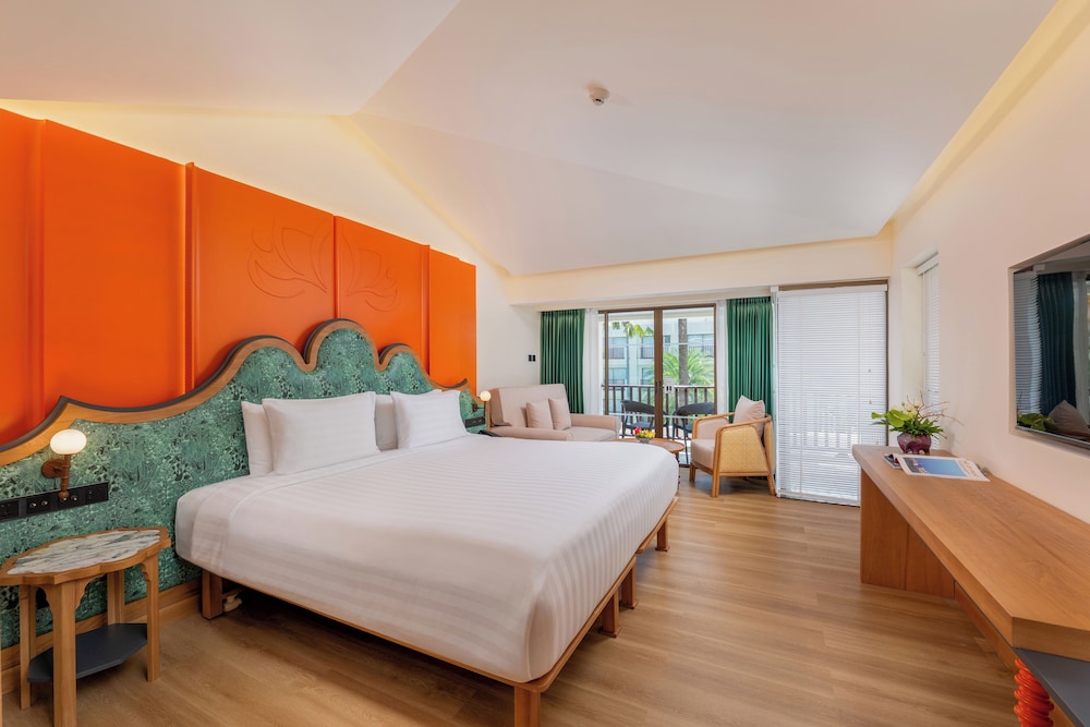 Burasari Phuket Resort & Spa — Hotel rooms in Patong Beach, Phuket Province