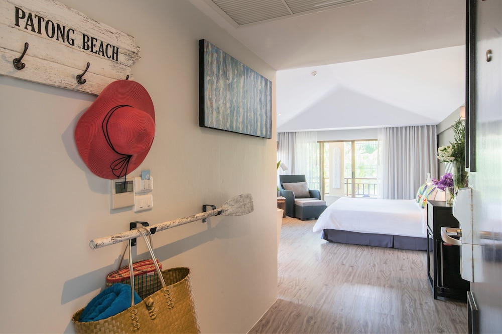 Burasari Phuket Resort & Spa — Hotel rooms in Patong Beach, Phuket Province
