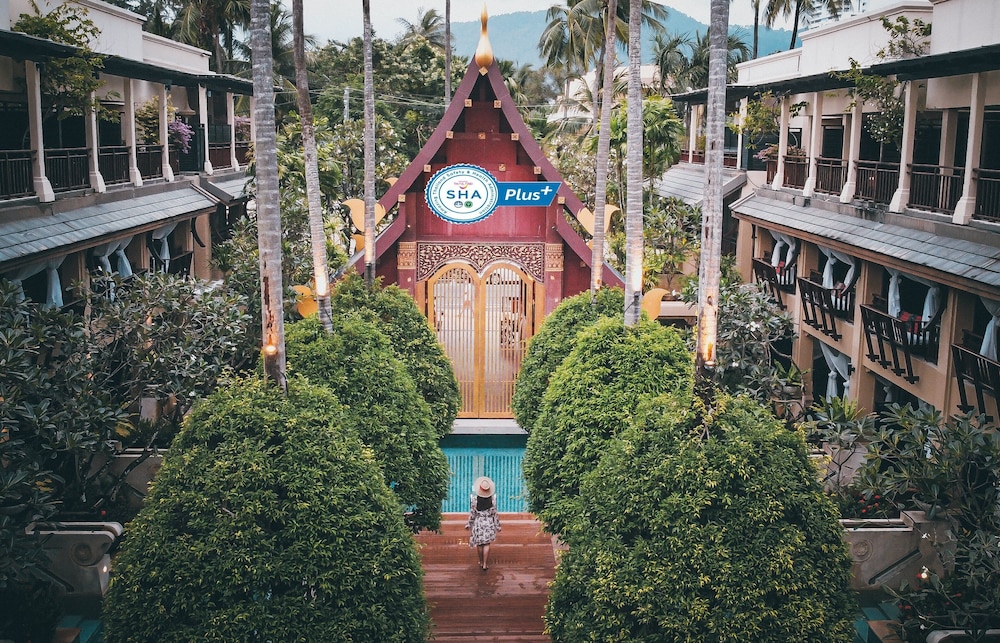 Burasari Phuket Resort & Spa — Hotel building in Patong Beach, Phuket Province