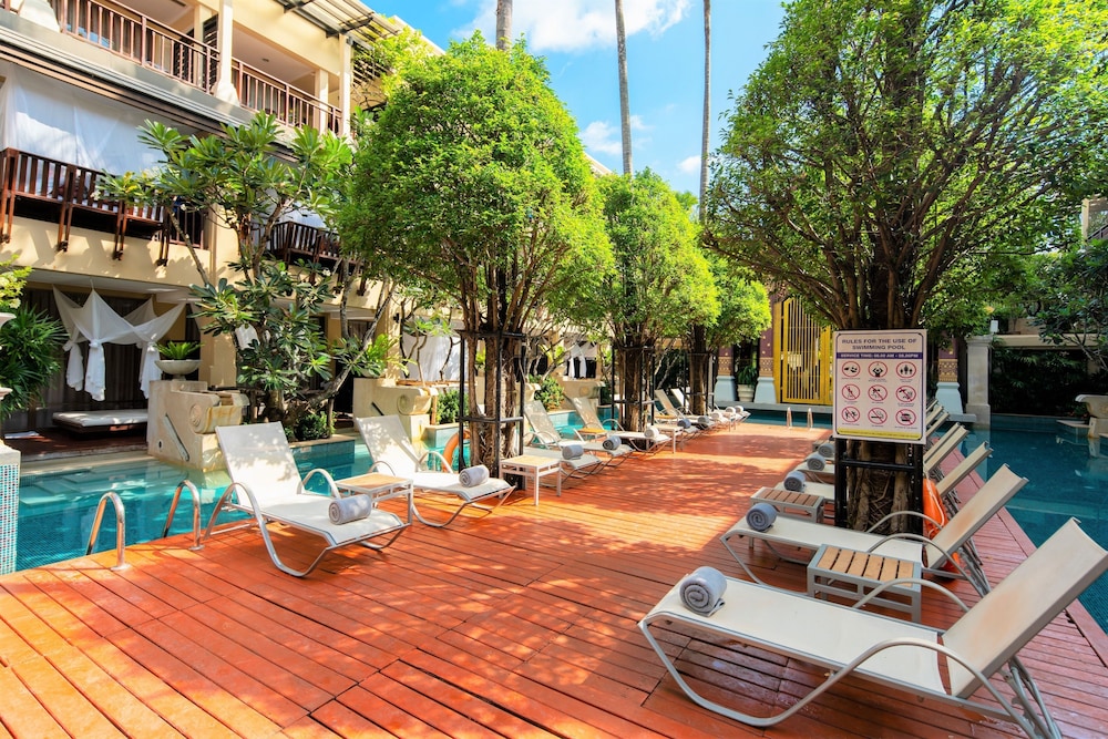 Burasari Phuket Resort & Spa — Swimming pool in Patong Beach, Phuket Province