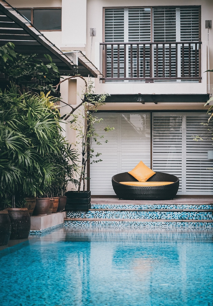 Burasari Phuket Resort & Spa — Swimming pool in Patong Beach, Phuket Province