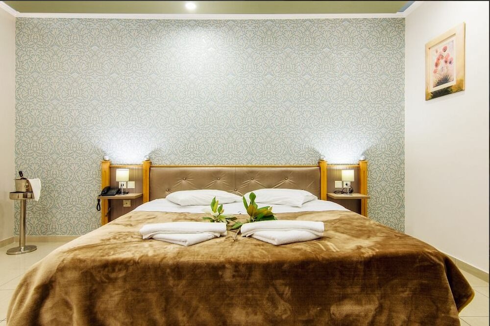 Plaza Pallas — Hotel rooms in Tsilivi, Ionian Islands