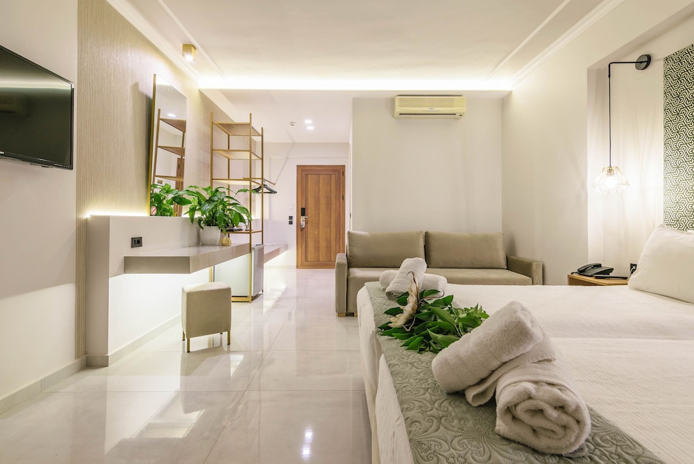 Plaza Pallas — Hotel rooms in Tsilivi, Ionian Islands