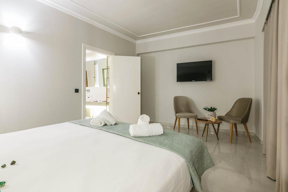 Plaza Pallas — Hotel rooms in Tsilivi, Ionian Islands