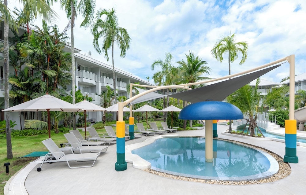 Centara Karon Resort Phuket — Swimming pool in Karon, Phuket Province