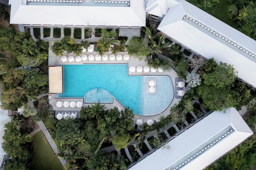 Centara Karon Resort Phuket — Swimming pool in Karon, Phuket Province
