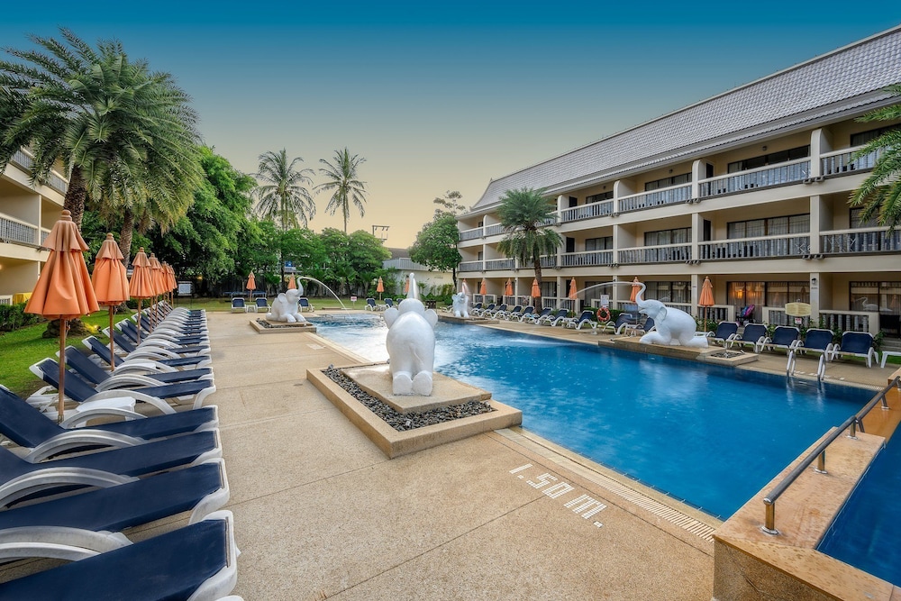 Centara Kata Resort Phuket — Swimming pool in Karon, Phuket Province