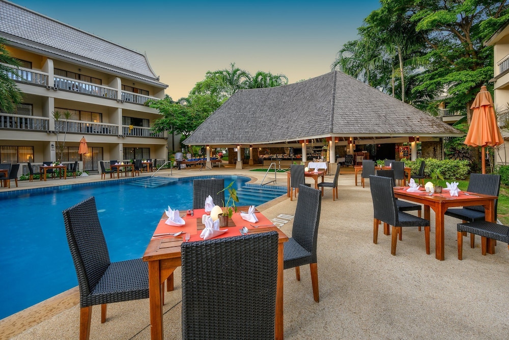Centara Kata Resort Phuket — Restaurant & bars in Karon, Phuket Province
