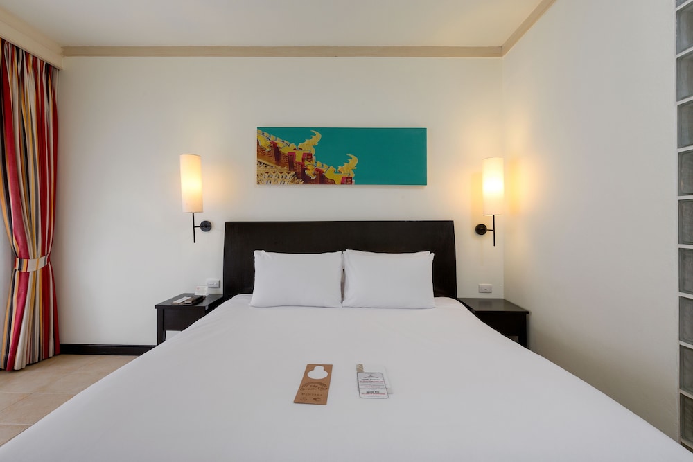 Centara Kata Resort Phuket — Hotel rooms in Karon, Phuket Province