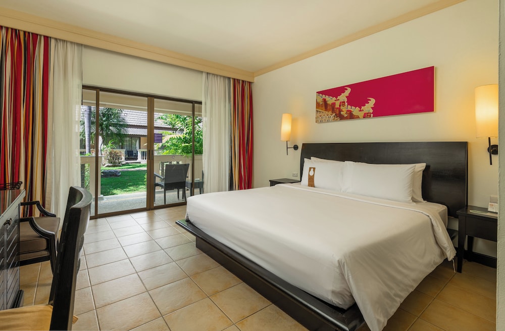 Centara Kata Resort Phuket — Hotel rooms in Karon, Phuket Province