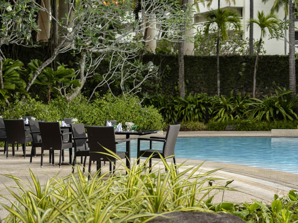 Pullman Phuket Karon Beach Resort — Swimming pool in Karon, Phuket Province