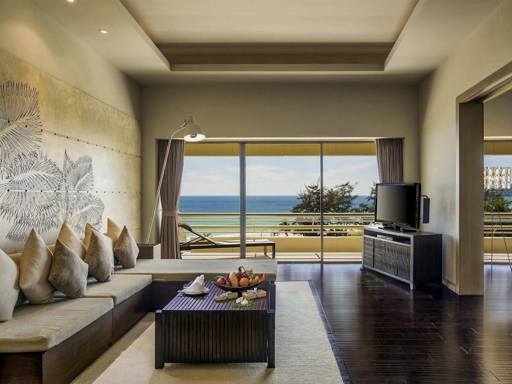 Pullman Phuket Karon Beach Resort — Hotel rooms in Karon, Phuket Province