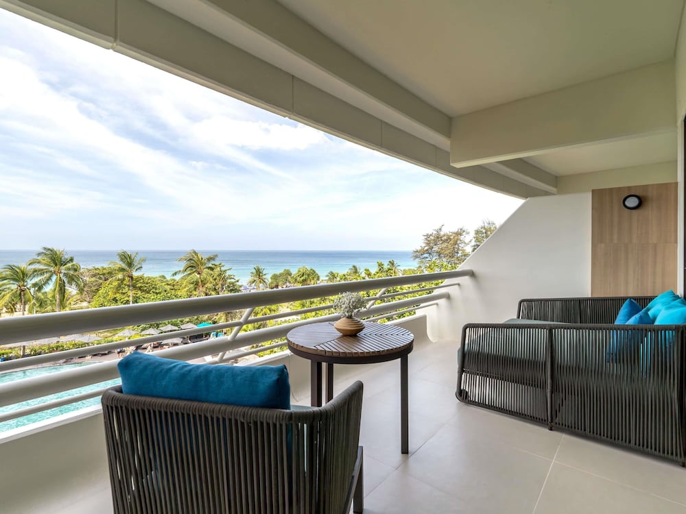 Pullman Phuket Karon Beach Resort — Hotel rooms in Karon, Phuket Province