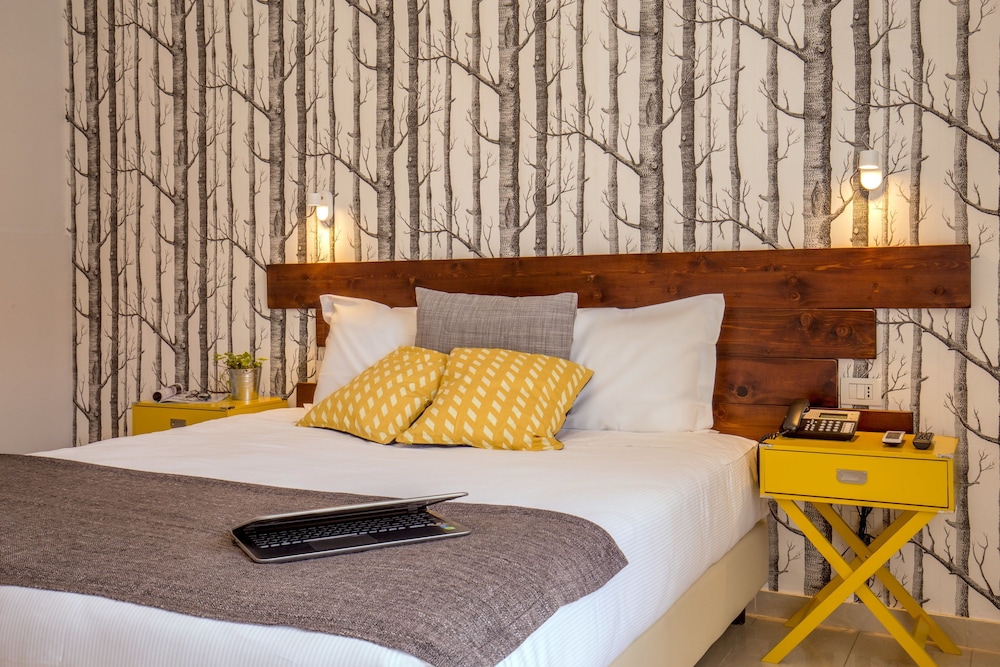 Urban Garden Hotel — Hotel rooms in Rome, Lazio