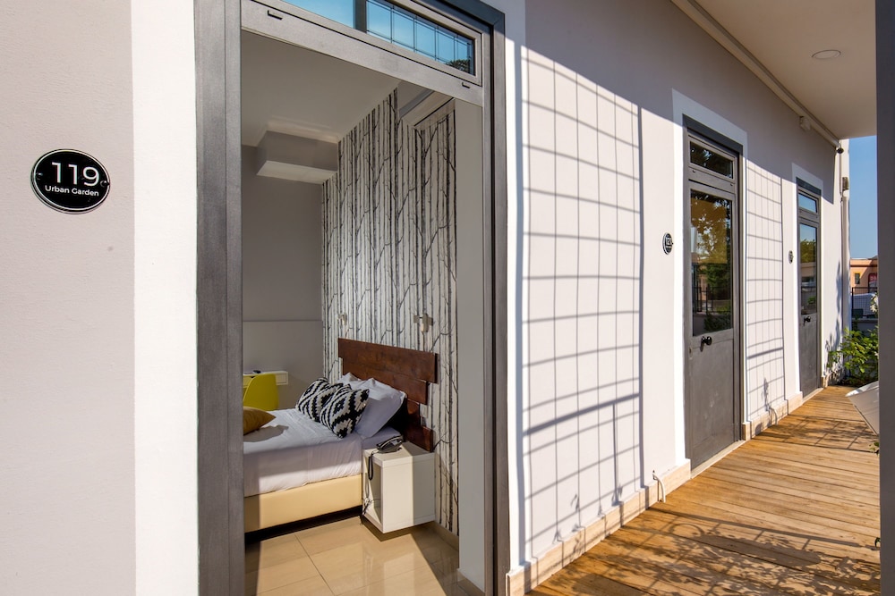 Urban Garden Hotel — Hotel rooms in Rome, Lazio