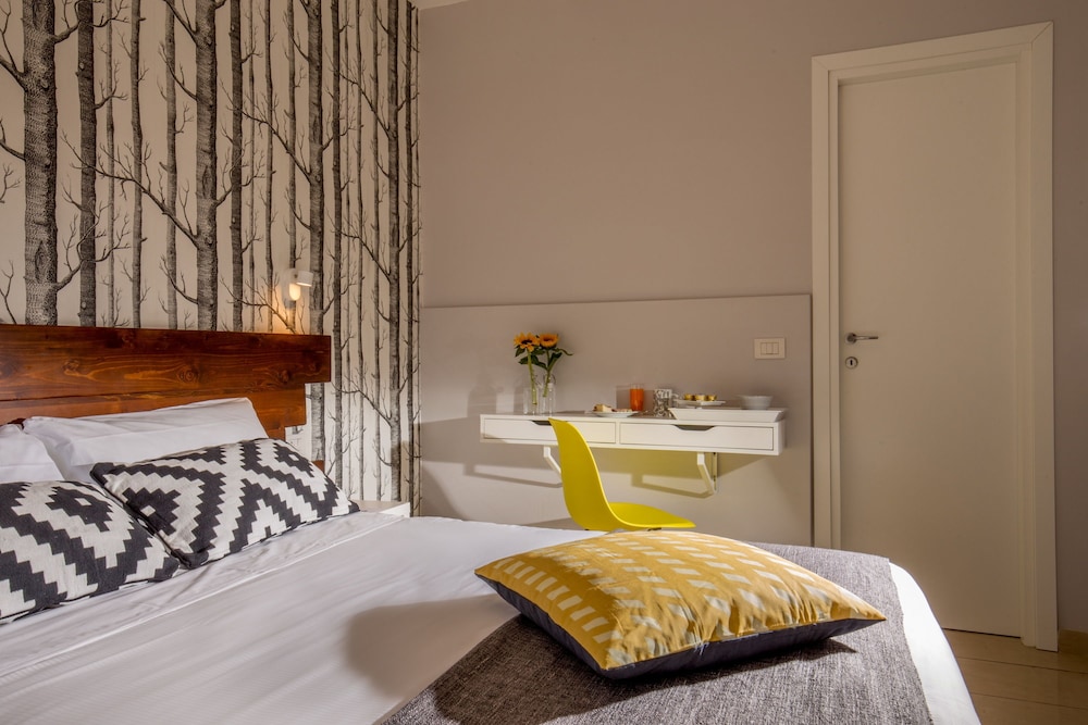 Urban Garden Hotel — Hotel rooms in Rome, Lazio