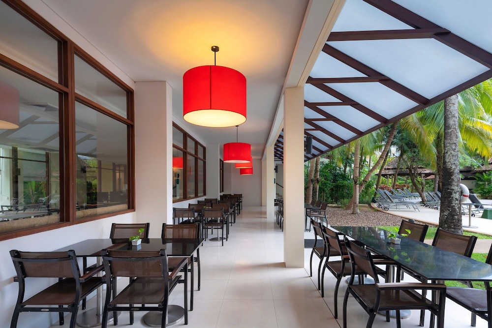 ibis Phuket Patong — Restaurant & bars in Patong Beach, Phuket Province