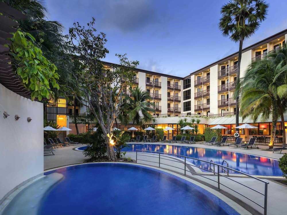 ibis Phuket Patong — Swimming pool in Patong Beach, Phuket Province