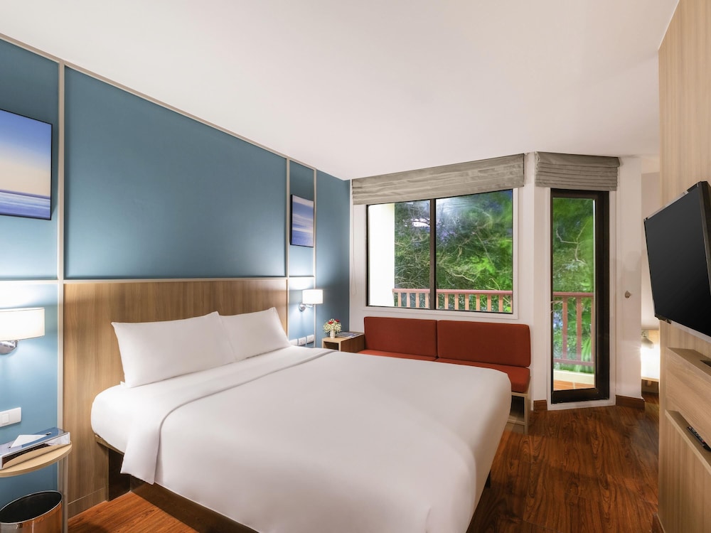 ibis Phuket Patong — Hotel rooms in Patong Beach, Phuket Province