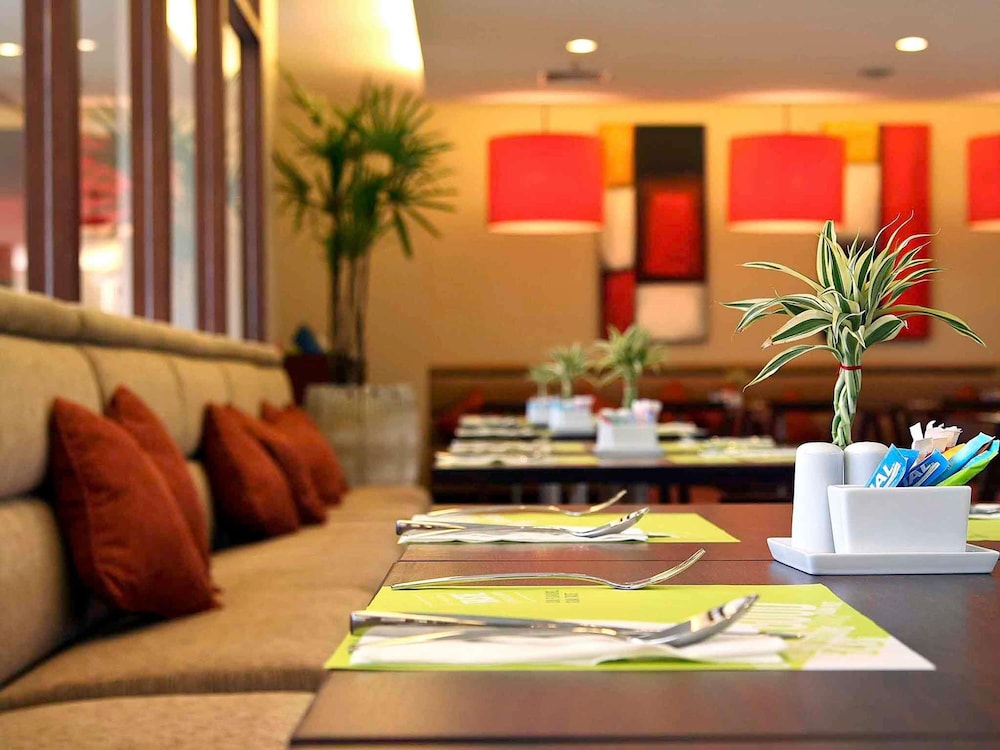 ibis Phuket Patong — Restaurant & bars in Patong Beach, Phuket Province