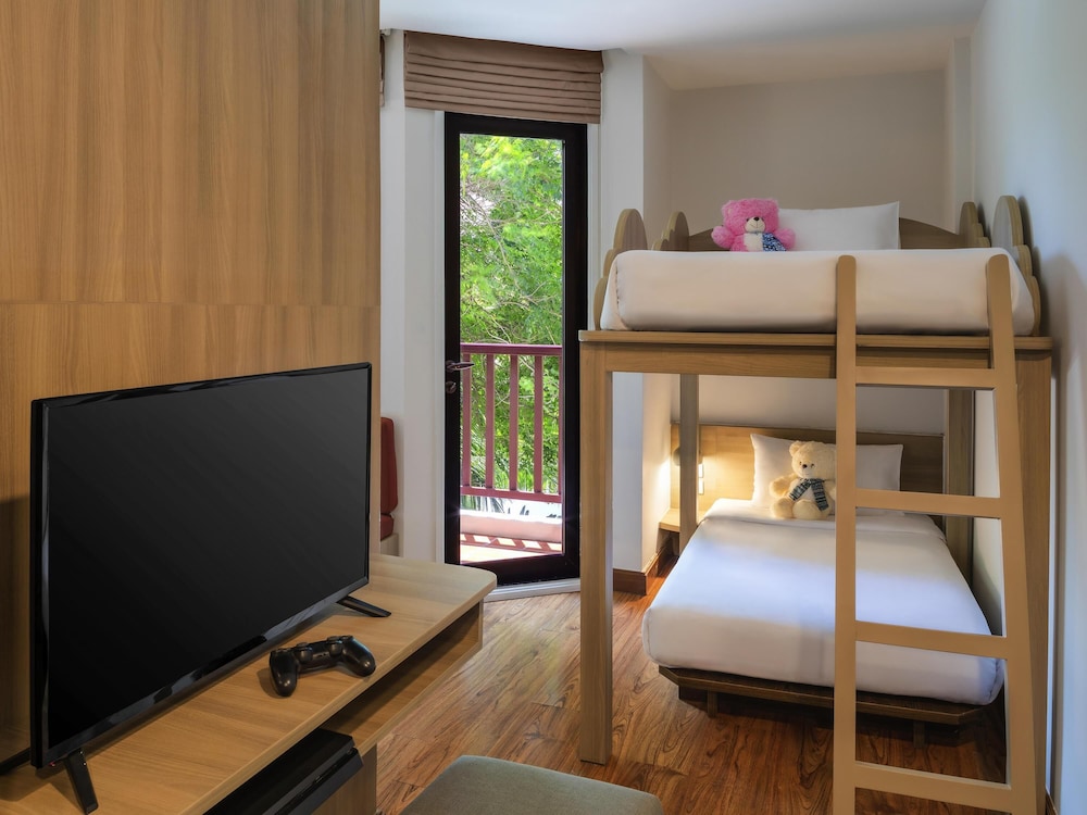 ibis Phuket Patong — Hotel rooms in Patong Beach, Phuket Province