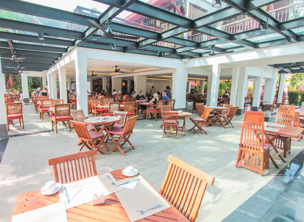 Kata Palm Resort — Restaurant & bars in Karon, Phuket Province