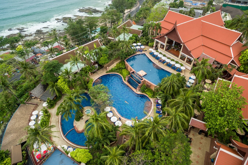 Novotel Phuket Resort — Swimming pool in Patong Beach, Phuket Province