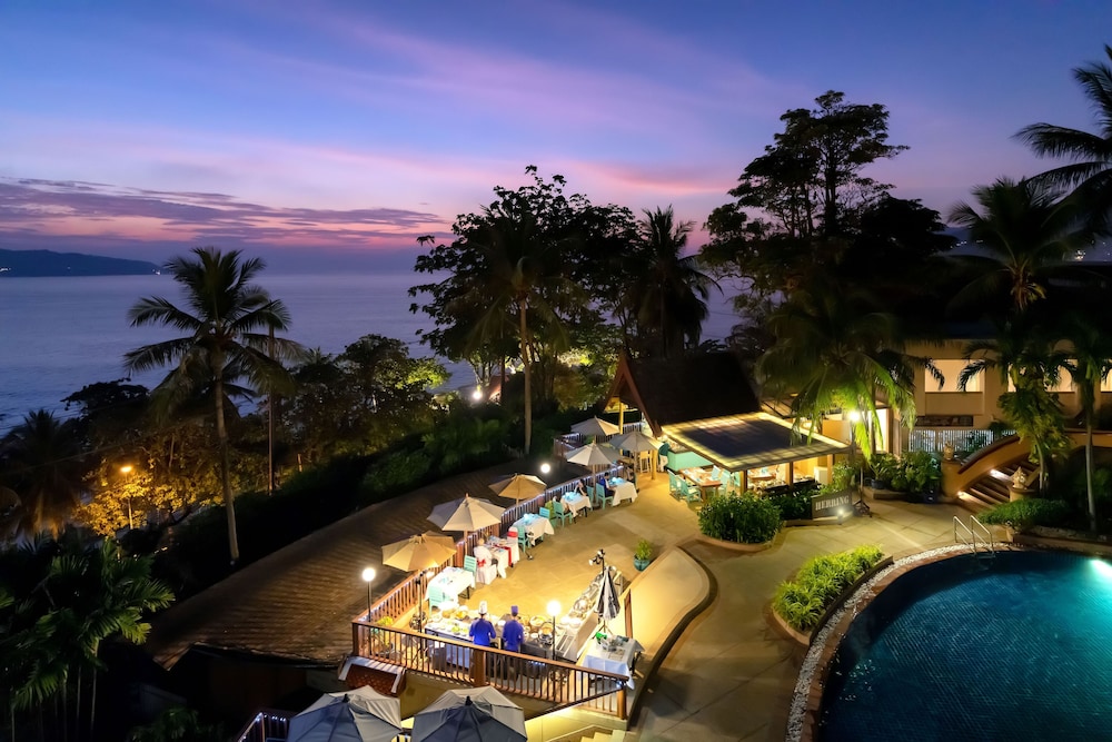 Novotel Phuket Resort — Swimming pool in Patong Beach, Phuket Province