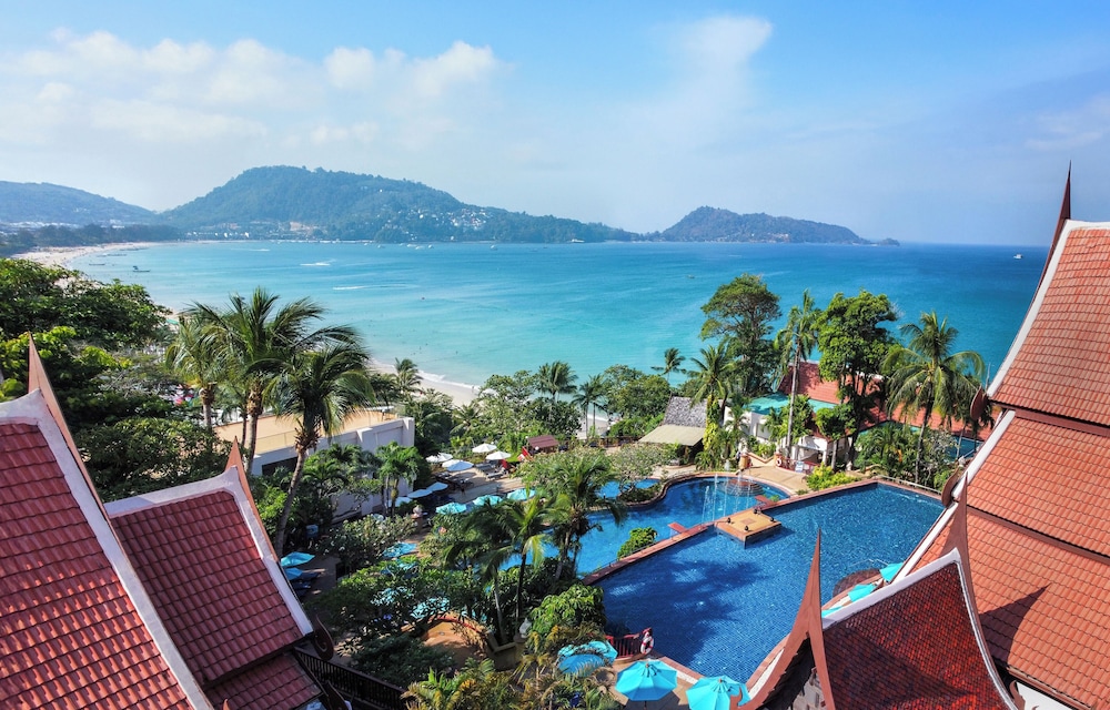 Novotel Phuket Resort — Swimming pool in Patong Beach, Phuket Province