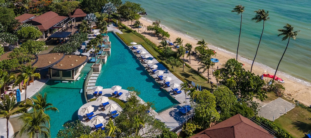 Pullman Phuket Panwa Beach Resort — Swimming pool in Ko Lon, Phuket Province