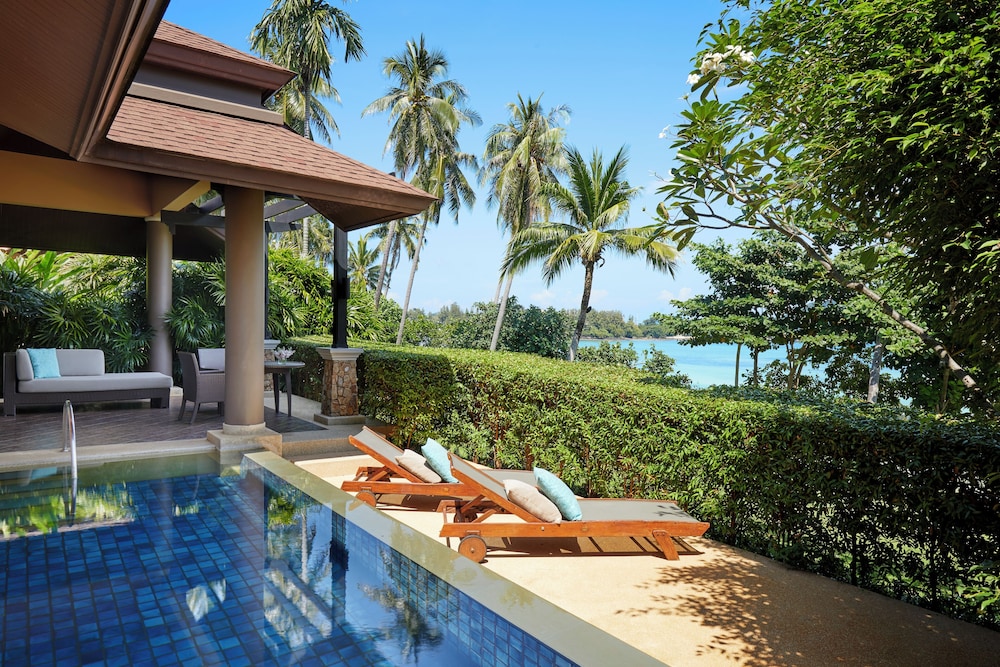 Pullman Phuket Panwa Beach Resort — Swimming pool in Ko Lon, Phuket Province