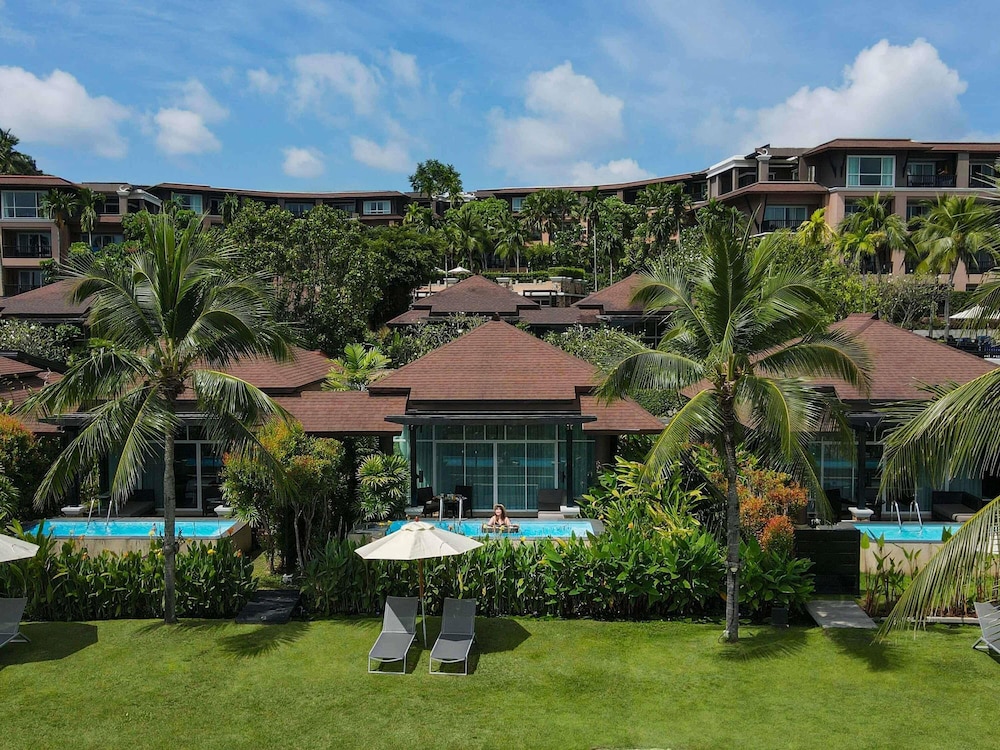 Pullman Phuket Panwa Beach Resort — Hotel building in Ko Lon, Phuket Province