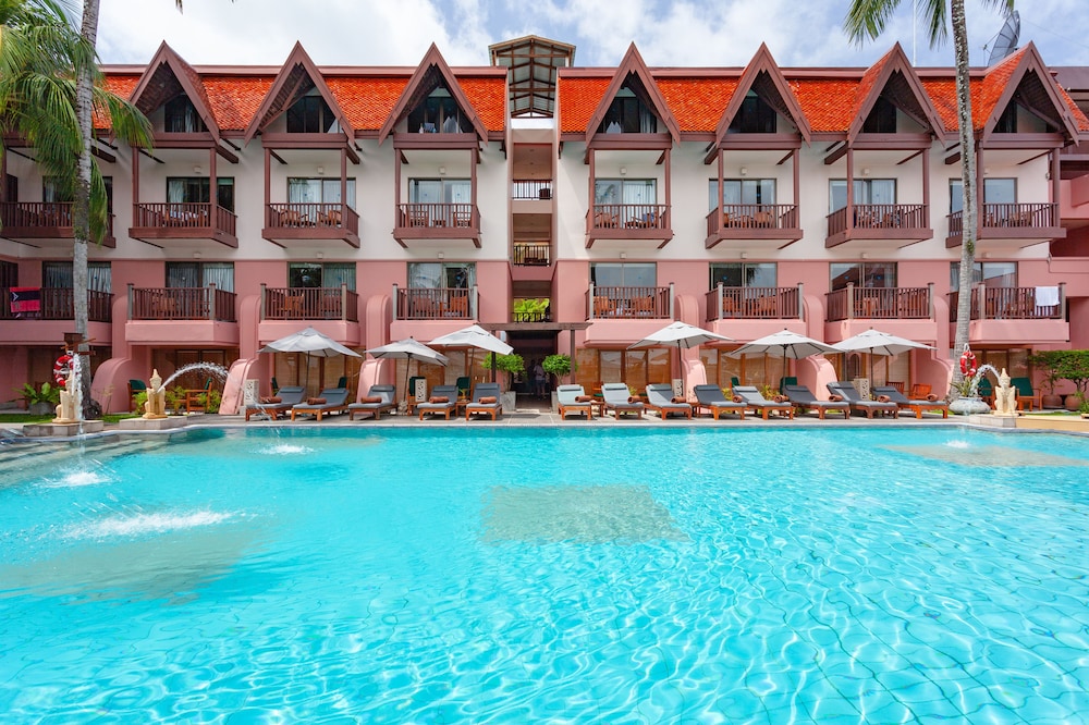 Seaview Patong Hotel — Hotel building in Patong Beach, Phuket Province