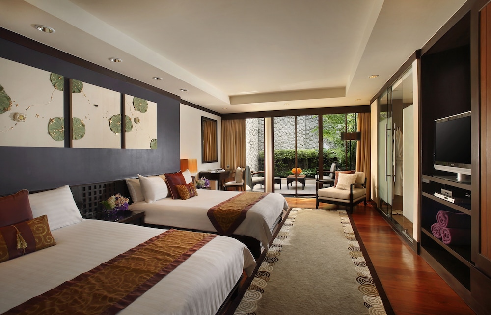 Dusit Thani Laguna Phuket — Hotel rooms in Bang Tao Beach, Phuket Province
