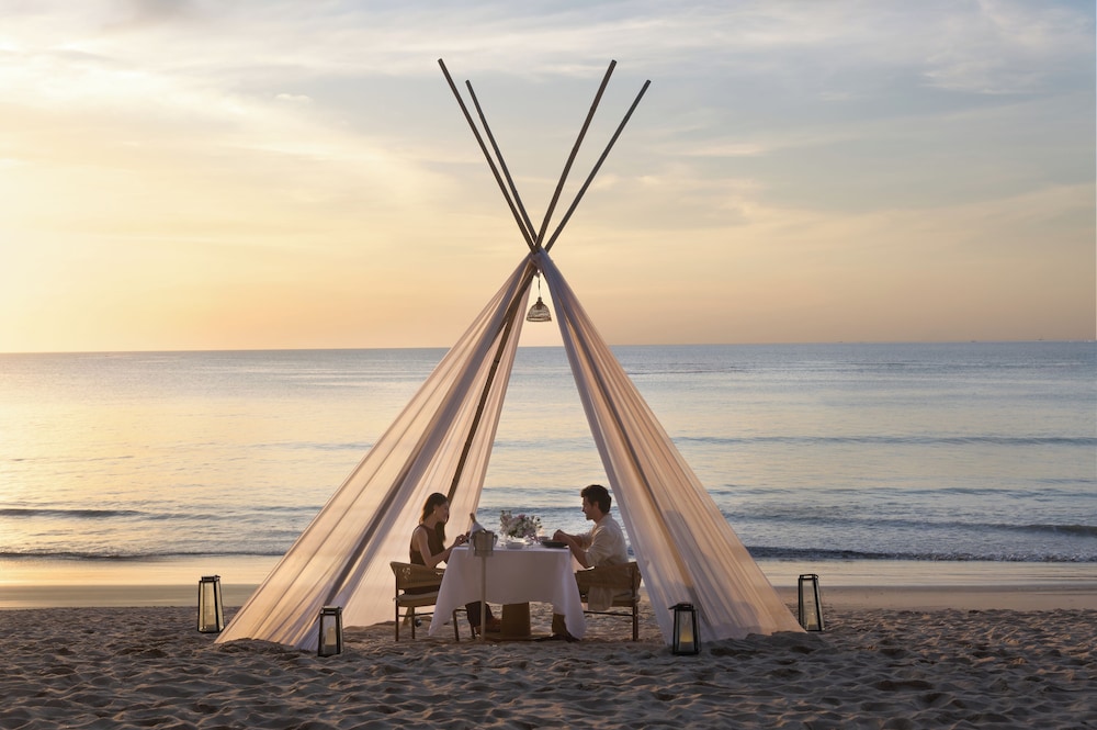 Dusit Thani Laguna Phuket — Beach in Bang Tao Beach, Phuket Province
