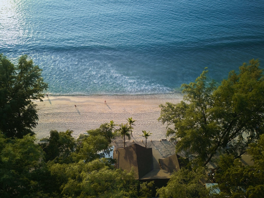 Dusit Thani Laguna Phuket — Beach in Bang Tao Beach, Phuket Province