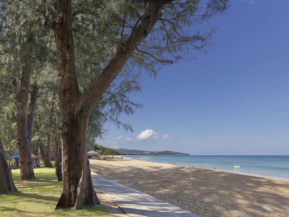 Dusit Thani Laguna Phuket — Beach in Bang Tao Beach, Phuket Province
