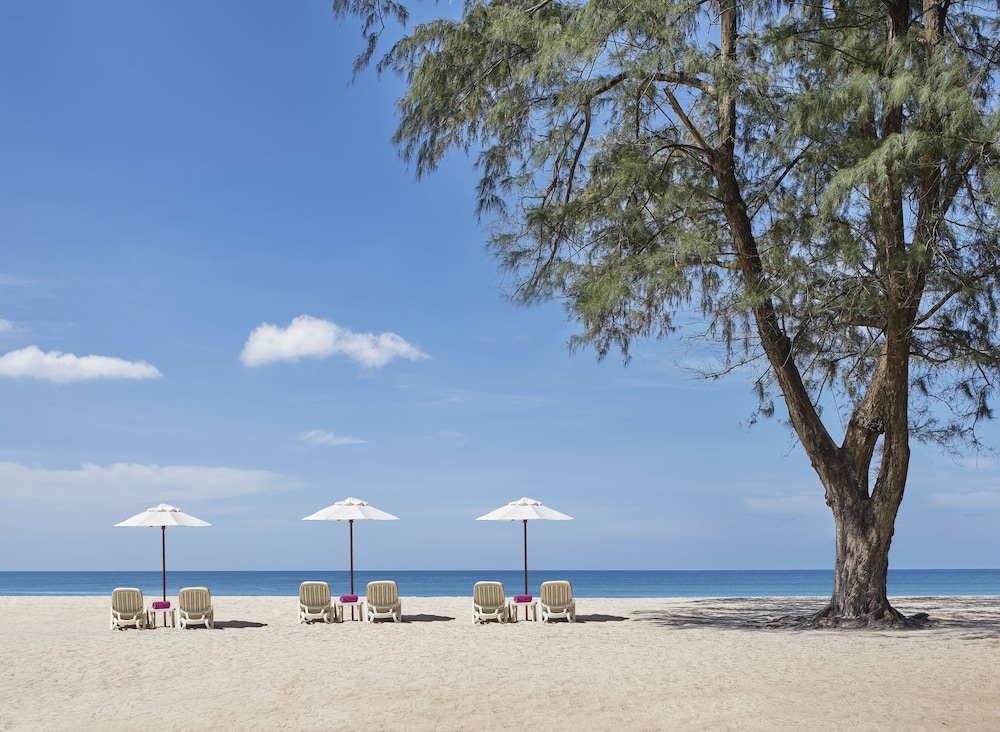 Dusit Thani Laguna Phuket — Beach in Bang Tao Beach, Phuket Province