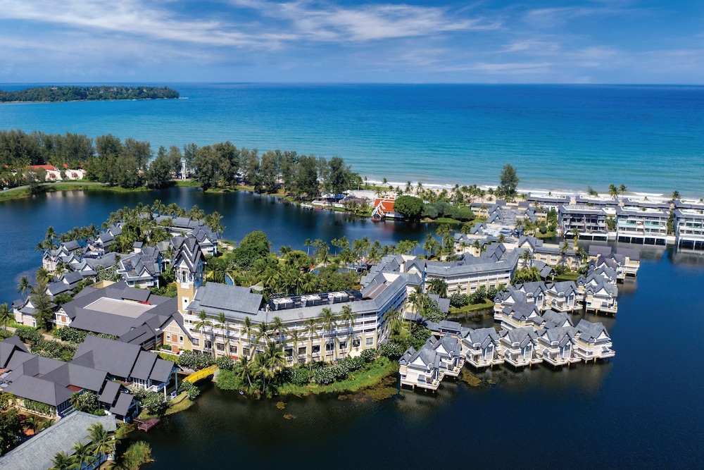 Angsana Laguna Phuket — Hotel building in Bang Tao Beach, Phuket Province