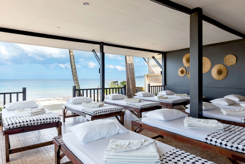 Sunwing Bangtao Beach — Hotel rooms in Bang Tao Beach, Phuket Province